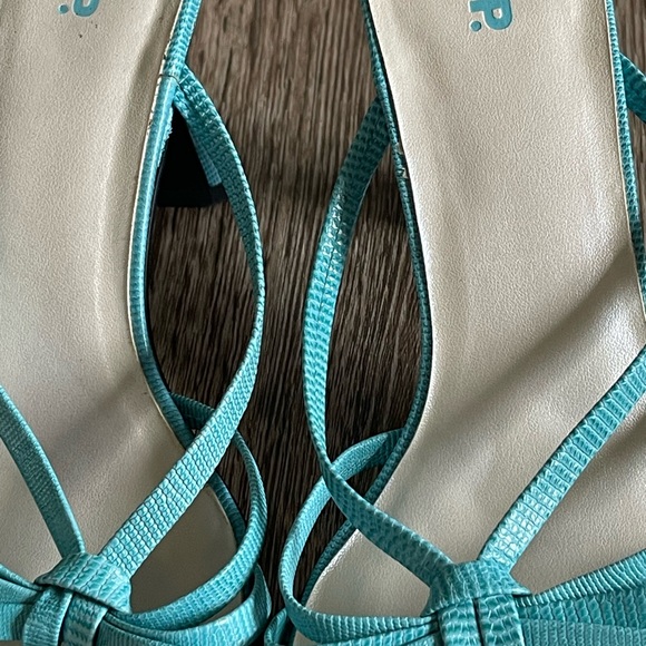 bp Women's Strappy Turquoise Sandals - Picture 4 of 7